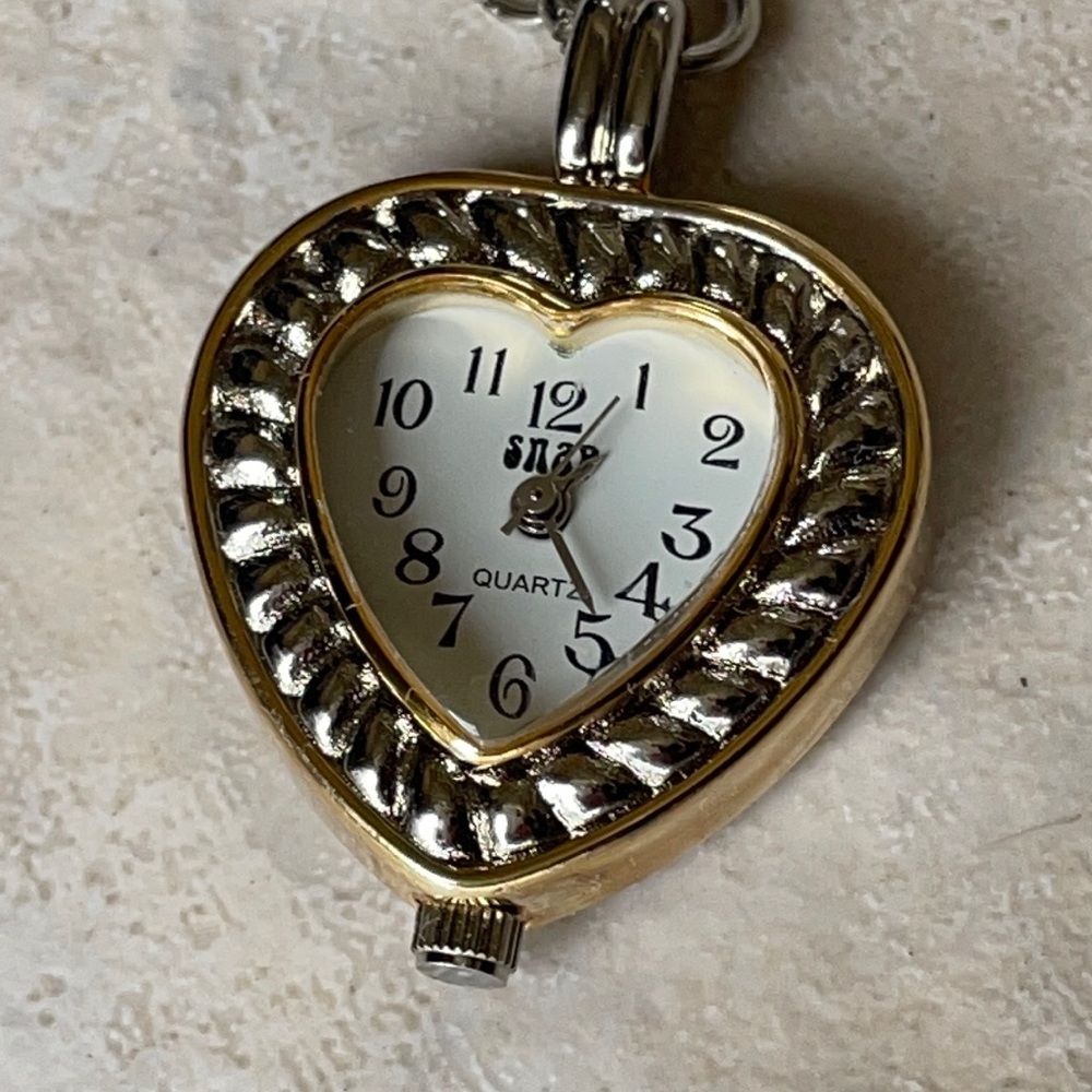 COPY - Snap necklace watch battery TT face silver chain